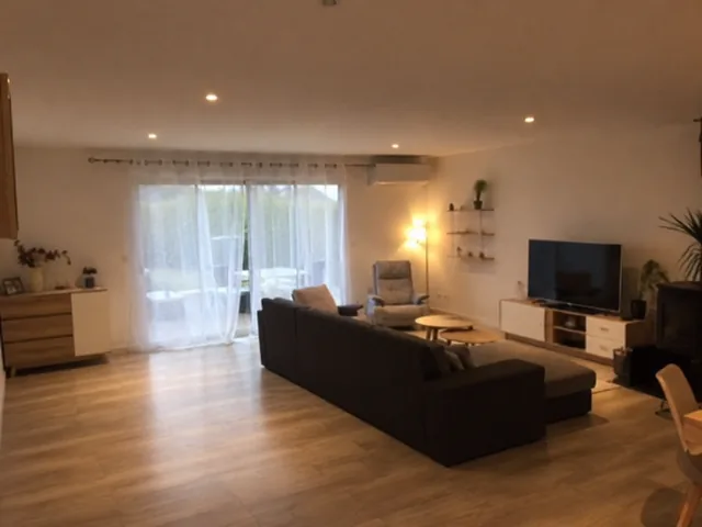 Salon de 45 m² – Angoulême — chantier JBV Clim Charente